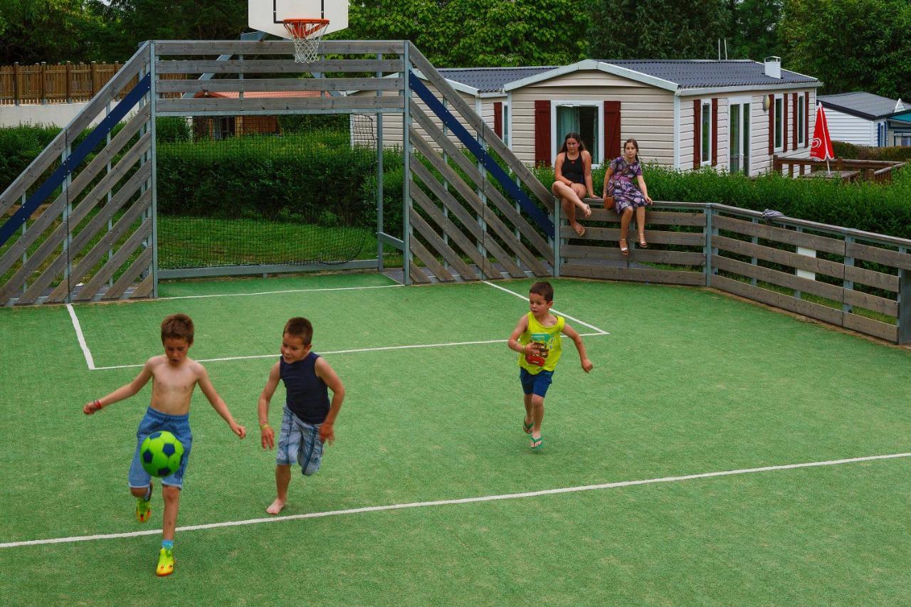 Camping Village Parisien Varreddes Eksteriør bilde