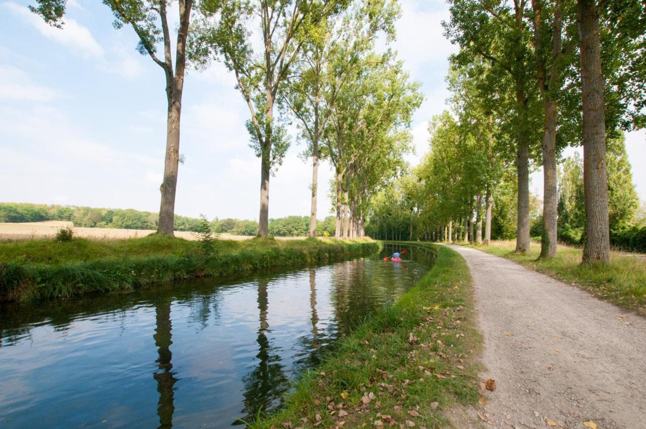 Camping Village Parisien Varreddes Eksteriør bilde
